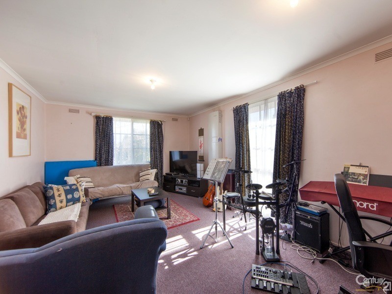 9 Prospect Hill Crescent, Dandenong North VIC 3175