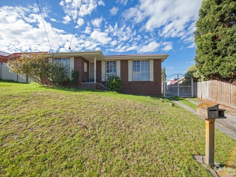 9 Prospect Hill Crescent, Dandenong North VIC 3175