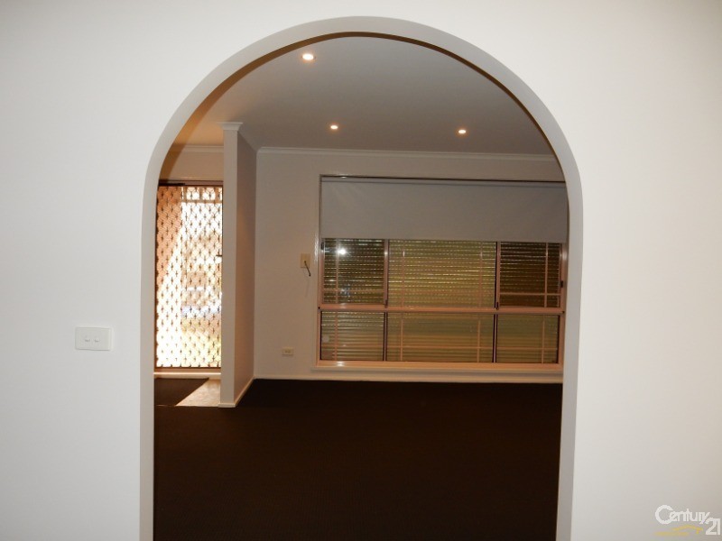 7 Souhail Court, Berwick VIC 3806