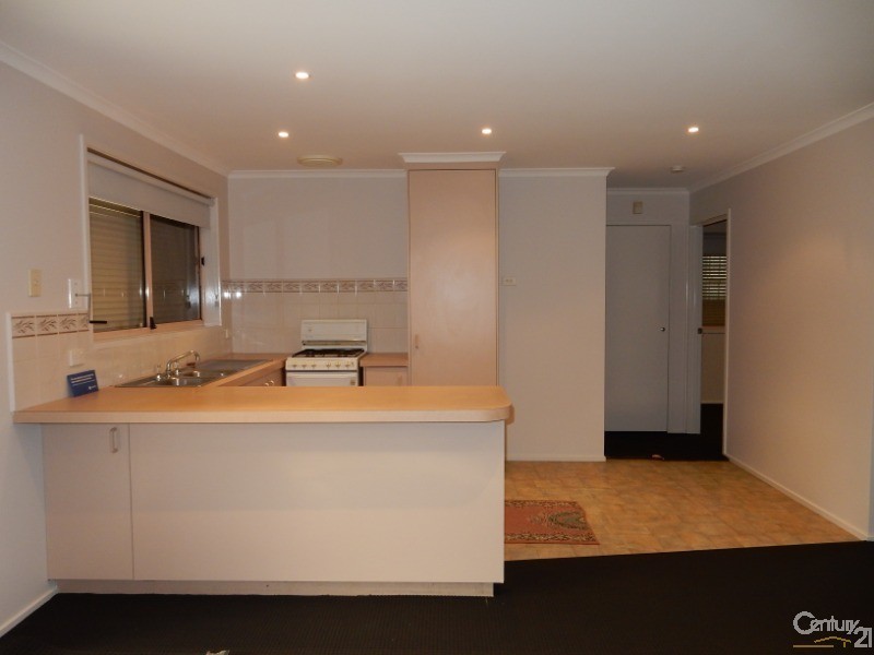 7 Souhail Court, Berwick VIC 3806