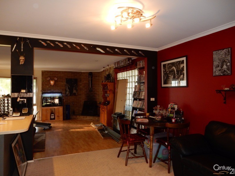 10 Lewisham Close, Hampton Park VIC 3976