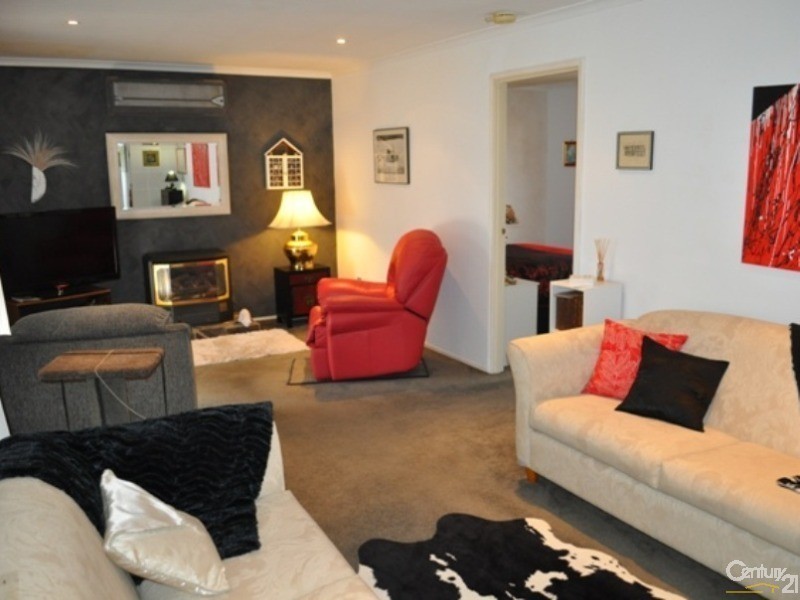 5 Ashford Close, Hampton Park VIC 3976