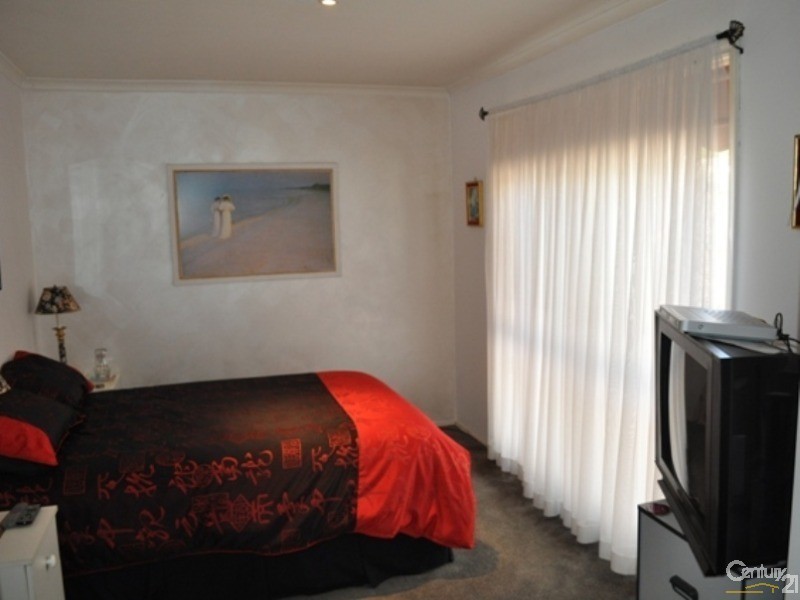 5 Ashford Close, Hampton Park VIC 3976