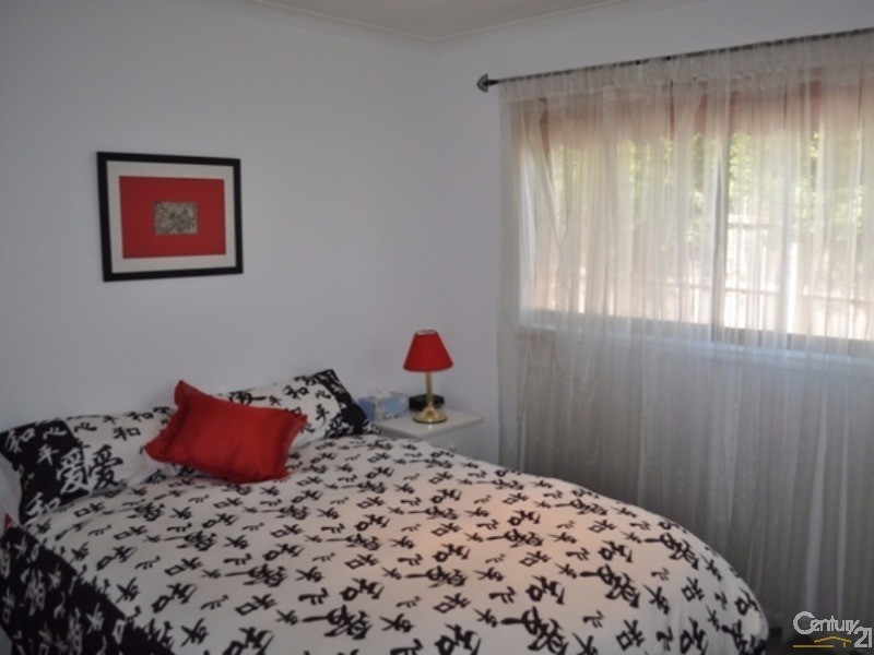 5 Ashford Close, Hampton Park VIC 3976