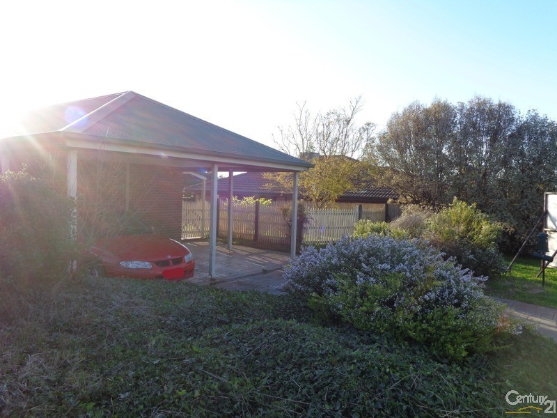 5 Ashford Close, Hampton Park VIC 3976