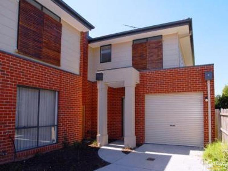 3/30 Simon Court, Hampton Park VIC 3976