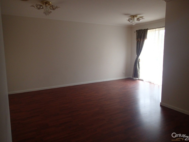 39 Cumberland Chase, Hampton Park VIC 3976