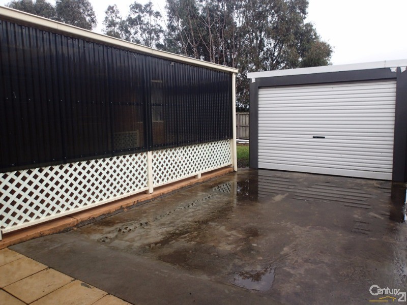 39 Cumberland Chase, Hampton Park VIC 3976
