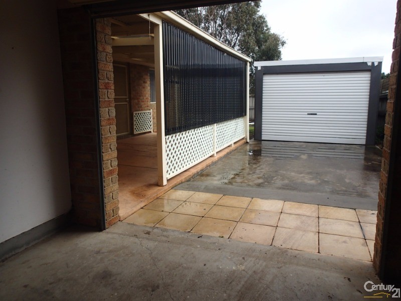 39 Cumberland Chase, Hampton Park VIC 3976