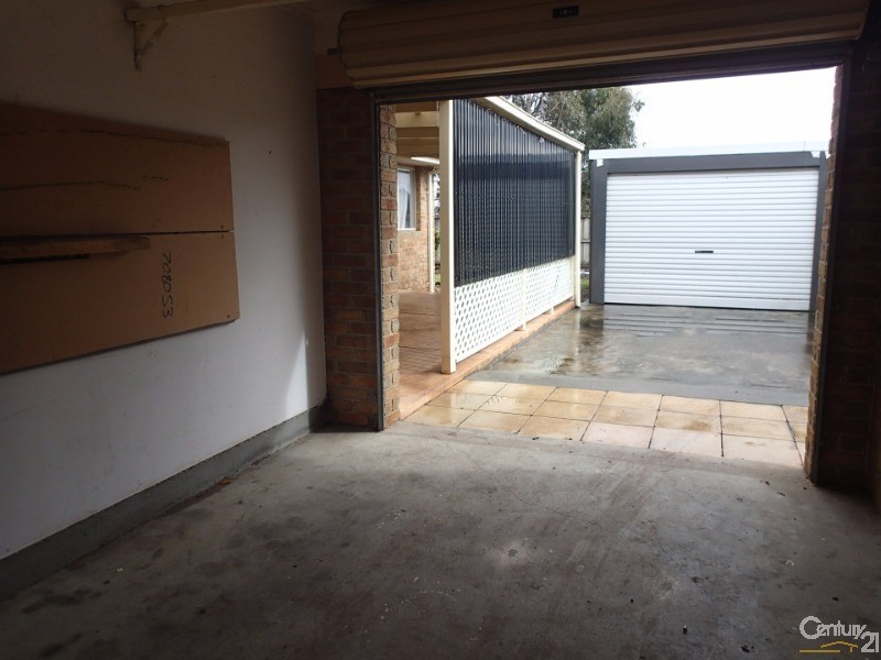 39 Cumberland Chase, Hampton Park VIC 3976