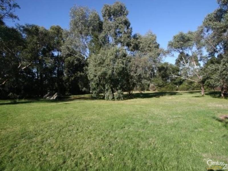 11a Meeking Drive, Pakenham VIC 3810