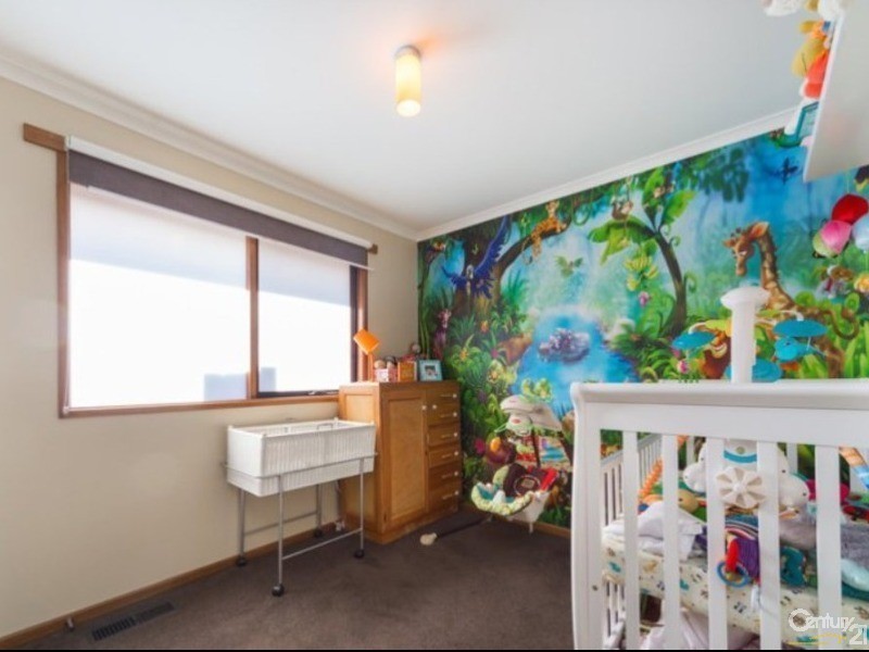 6 Briarley Court, Hampton Park VIC 3976