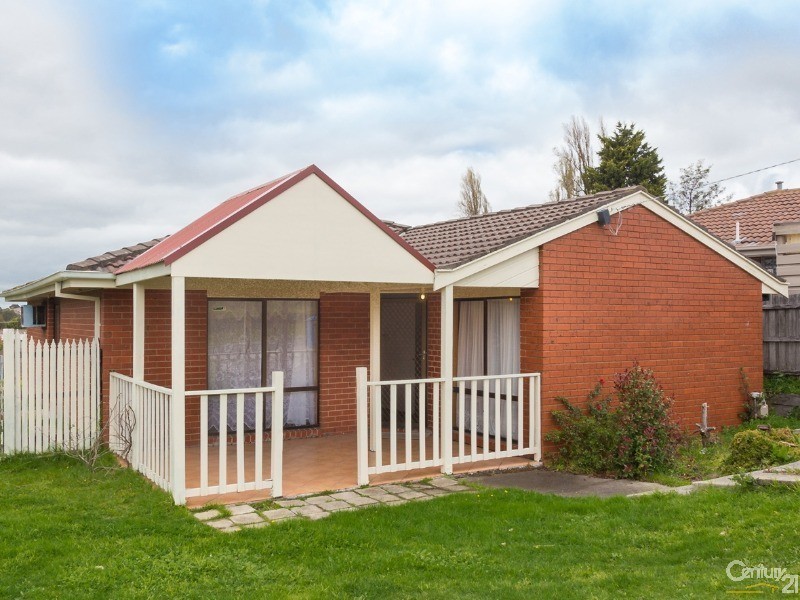53 Michelle Drive, Hampton Park VIC 3976