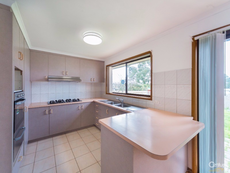 53 Michelle Drive, Hampton Park VIC 3976