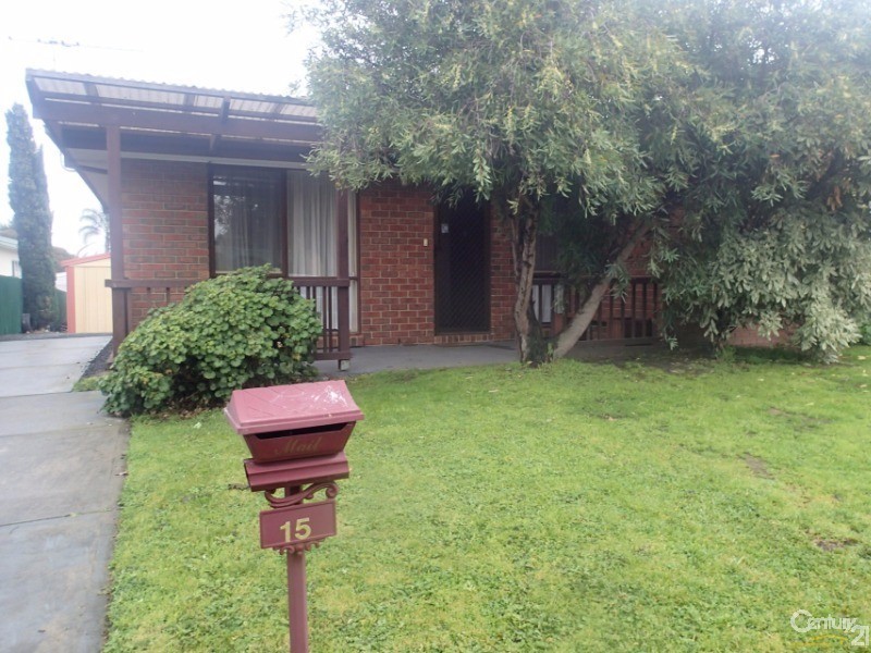 15 Hillview Rise,, Hampton Park VIC 3976