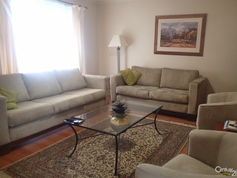 15 Hillview Rise,, Hampton Park VIC 3976