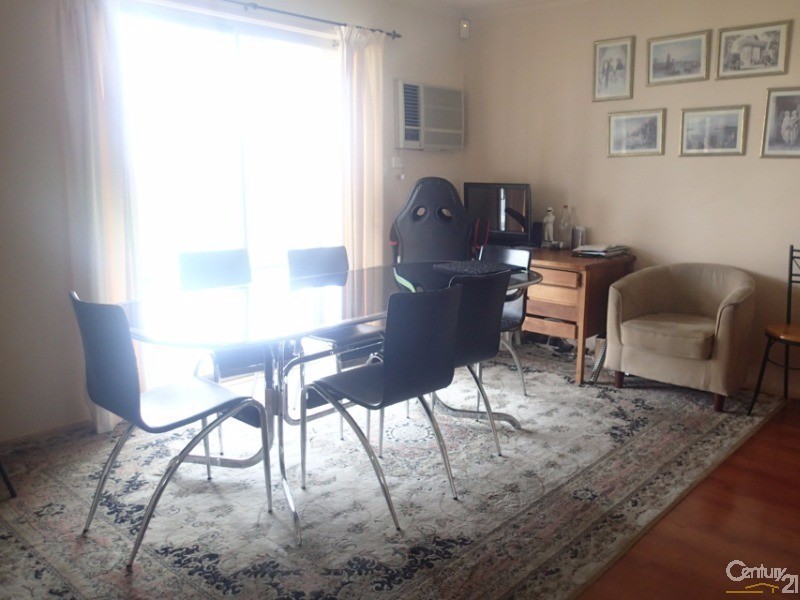 15 Hillview Rise,, Hampton Park VIC 3976