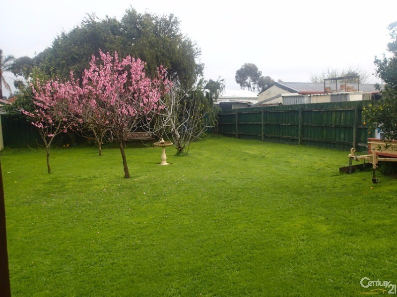 15 Hillview Rise,, Hampton Park VIC 3976