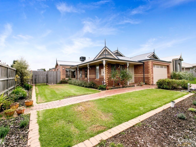 12 Mallett Grove, Lyndhurst VIC 3975