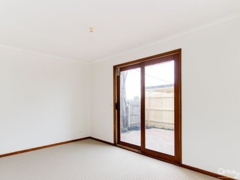 13 Blackwood Drive,, Hampton Park VIC 3976