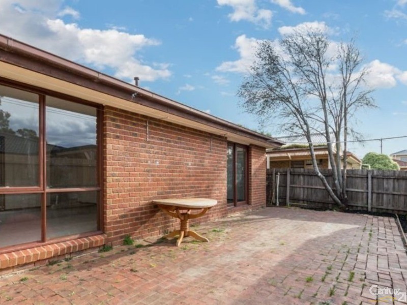 13 Blackwood Drive,, Hampton Park VIC 3976