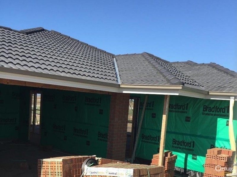 Cranbourne VIC 3977