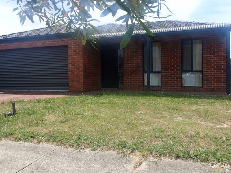 1 Neesan Court, Hampton Park VIC 3976