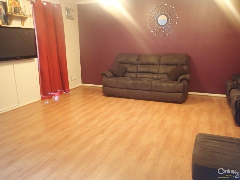 1 Neesan Court, Hampton Park VIC 3976