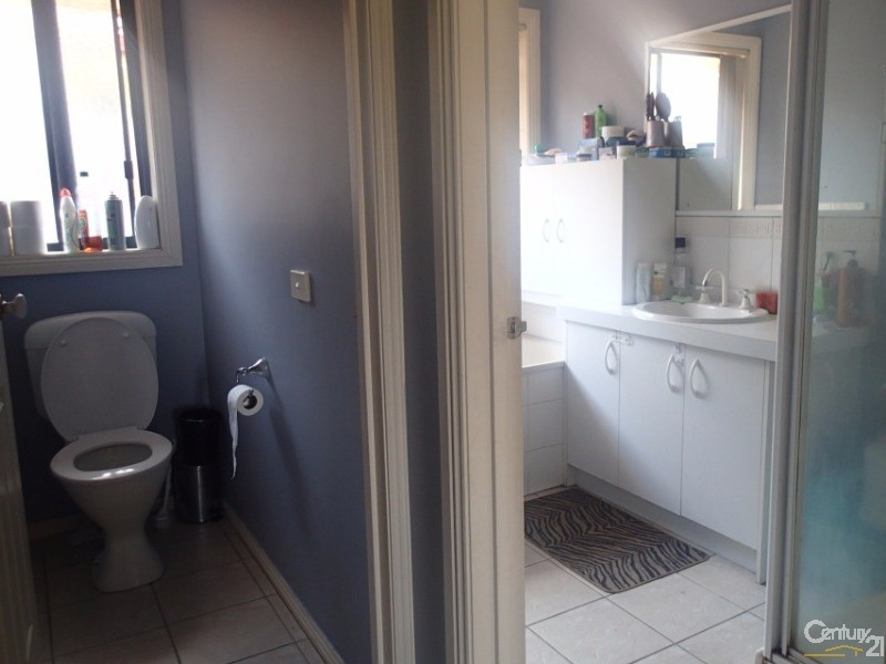 1 Neesan Court, Hampton Park VIC 3976