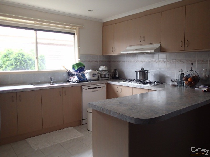 3 Castella Place, Hampton Park VIC 3976