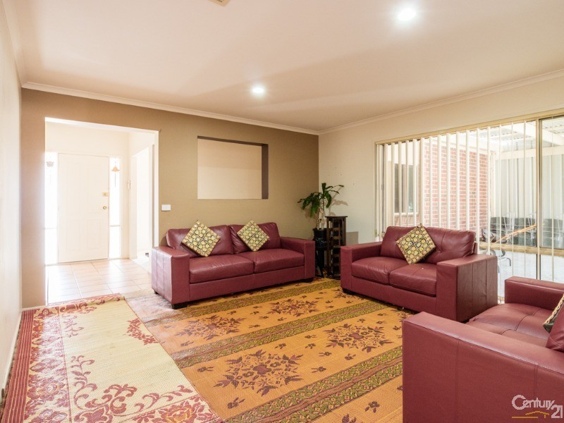 30 Bateman Grove, Hampton Park VIC 3976