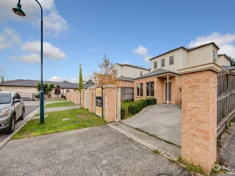 10 Tegans Close, Hallam VIC 3803