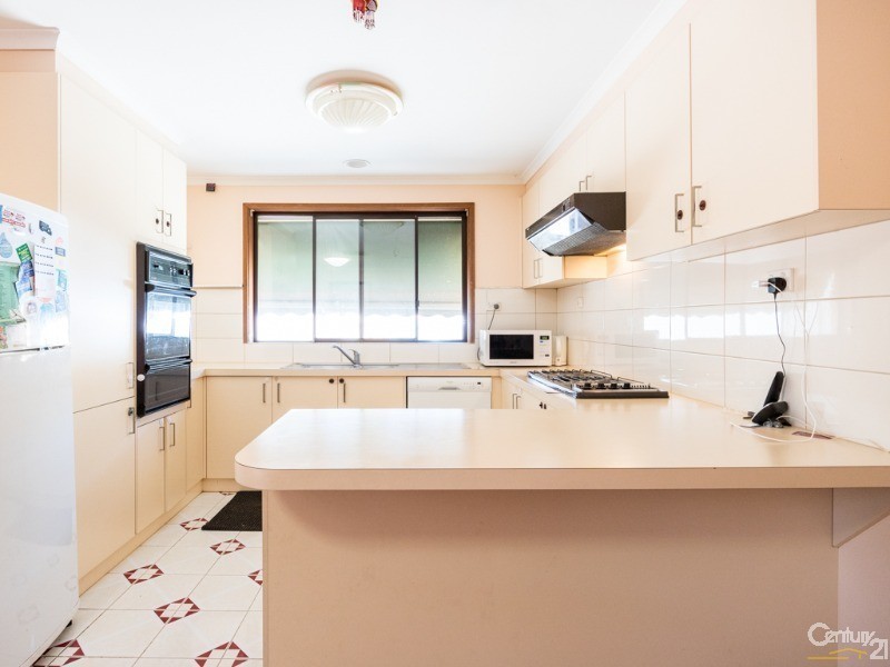 18 Jasper Court, Hampton Park VIC 3976