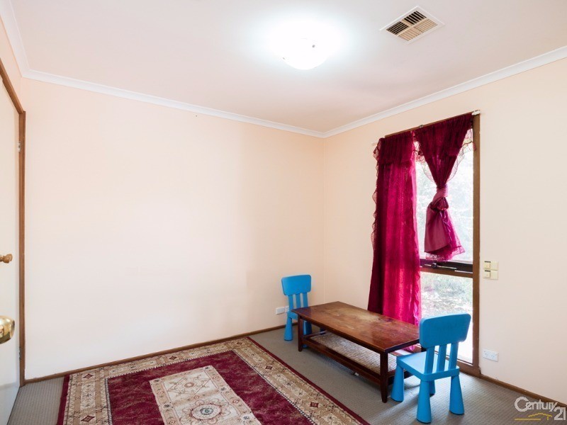 18 Jasper Court, Hampton Park VIC 3976