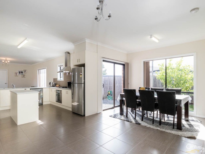 50A Robjant Street, Hampton Park VIC 3976