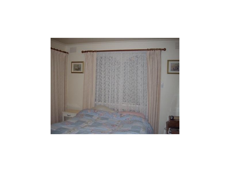 93 CAMERON STREET, Cranbourne VIC 3977