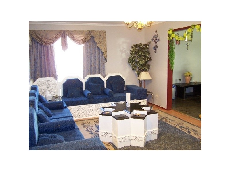 31 WILLOW DRIVE, Hampton Park VIC 3976