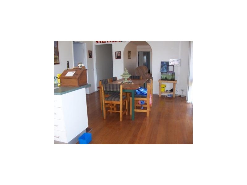 1/17 Raymond Street, Somerville VIC 3912