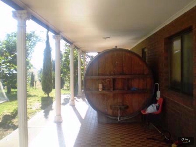 315-327 Harkaway Road, Harkaway VIC 3806