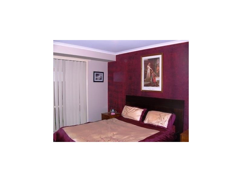 13 Olive Road, Hampton Park VIC 3976