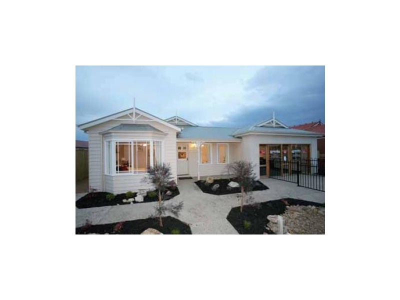 732 Gregson Grove, Lyndhurst VIC 3975