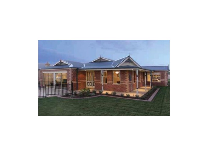 733 Colendy Grove, Lyndhurst VIC 3975