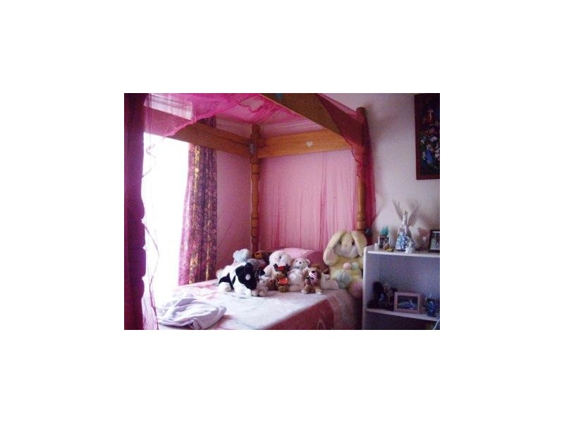 32 Clairmont Avenue, Cranbourne VIC 3977