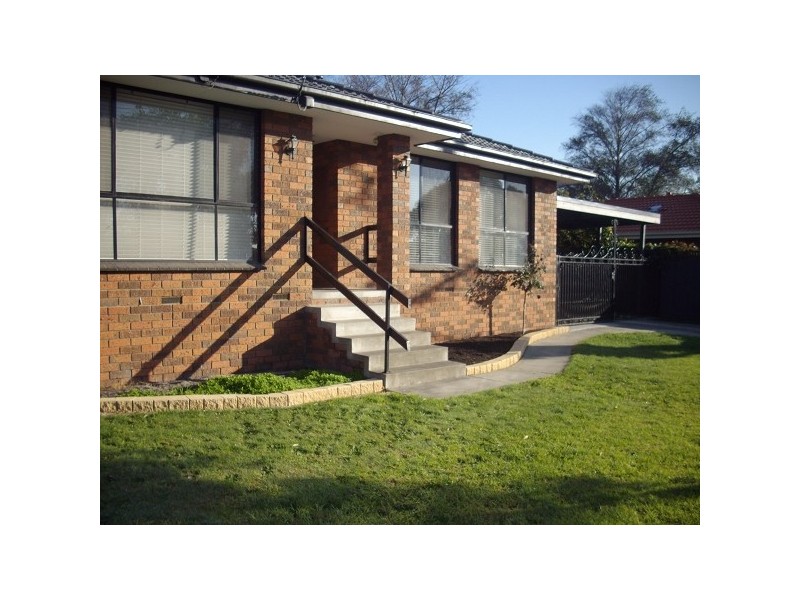 35 Alma Road, Hampton Park VIC 3976