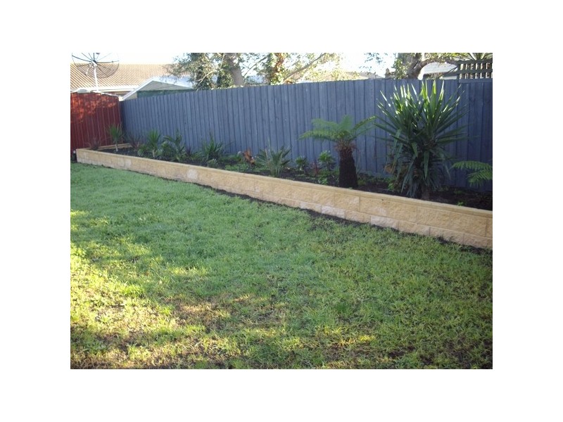 35 Alma Road, Hampton Park VIC 3976