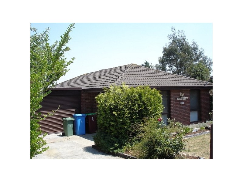 53 Lesley Drive, Hampton Park VIC 3976