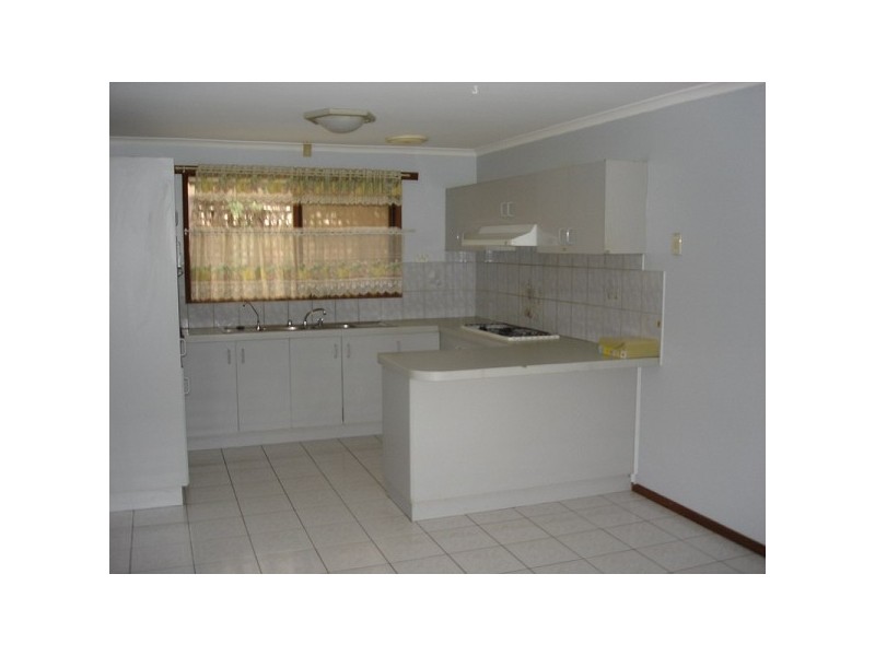 53 Lesley Drive, Hampton Park VIC 3976