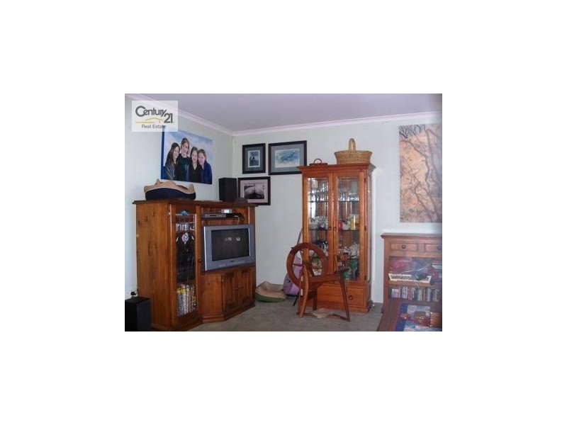 5 Andover Court, Hampton Park VIC 3976