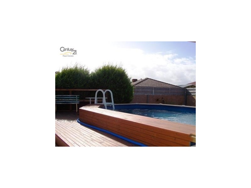 39 The Parkway, Hampton Park VIC 3976