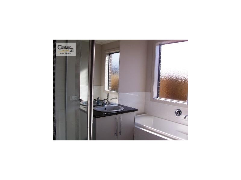 147 Aylmer Road, Lyndhurst VIC 3975